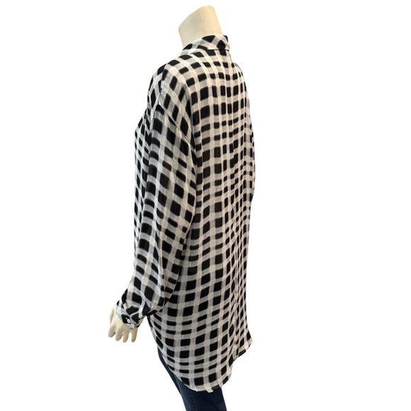 A.N.A. Black & White Checkered Chiffon Blouse - Picture 4 of 8